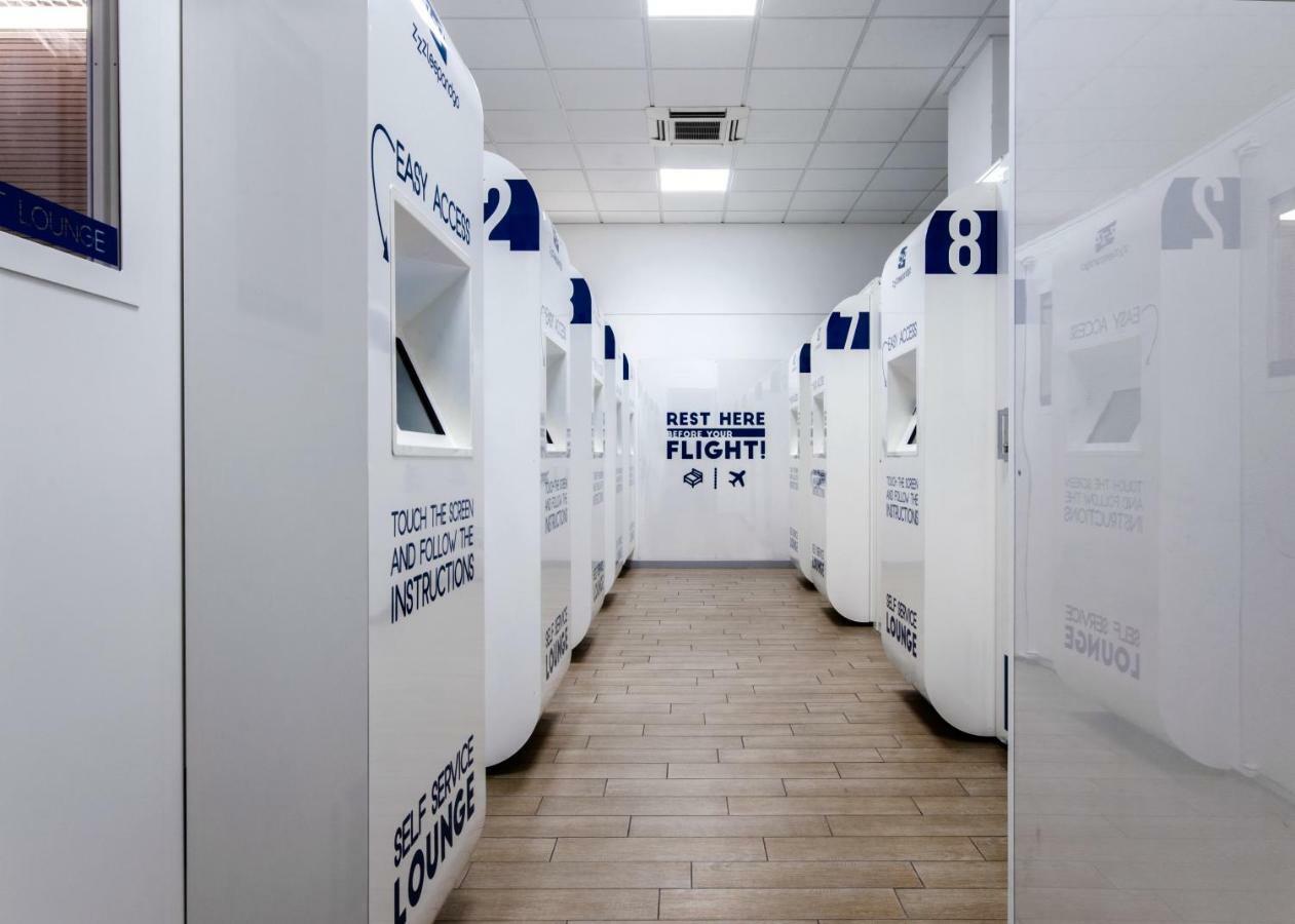 Resting Pods - Zzzleepandgo Bgy Airport Hotel Orio al Serio Exterior foto